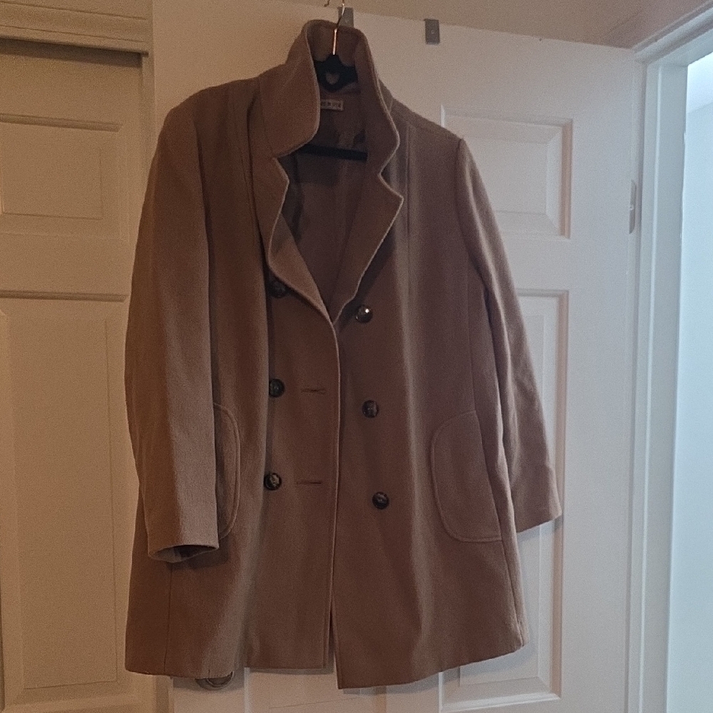 Men's Tan Double-Breasted Coat